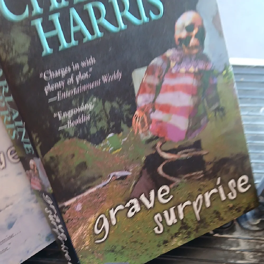 Charlaine Harris Book Set Vol 1-4 - Picture 5 of 9